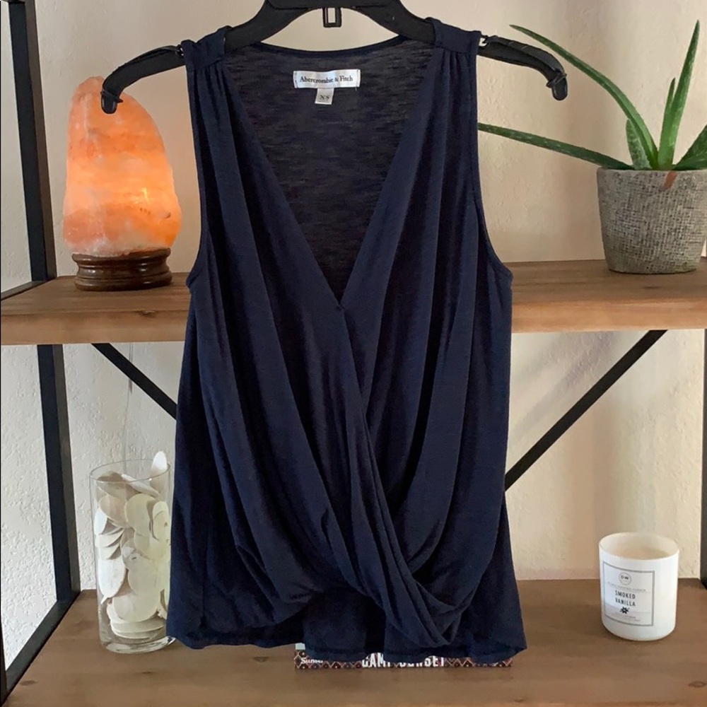 Abercrombie and Fitch Tank. NWOT. Size XS.